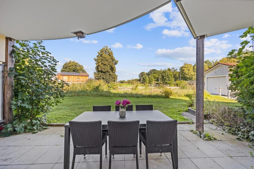 3 Zimmer Eg Wohnung Direkt Am Kurpark Bad Aibling Exterior photo